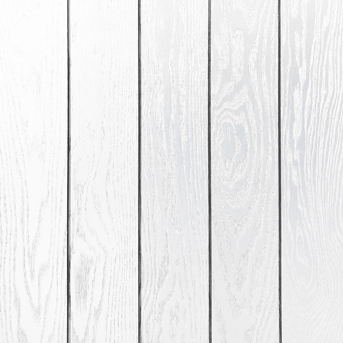 Classic White Oak Shiplap